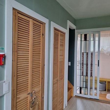 Haumok52 Udo Villa Jeju Bagian luar foto