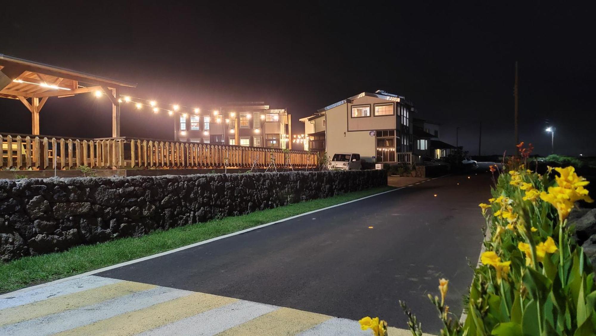 Haumok52 Udo Villa Jeju Bagian luar foto